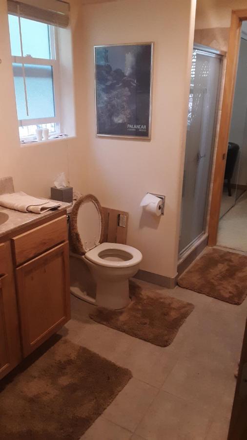 Winterfell Inn - No Xtra Fees, Dogs Ok, King & Queen Suites Arnold Eksteriør bilde